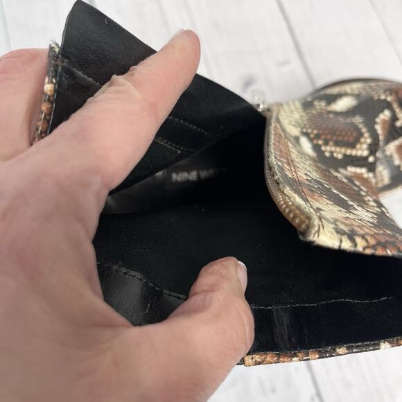 Nine West Ankle Pointy Toe Heels Boots size 7.5M Faux Snake Skin Brown Textured - Picture 14 of 14